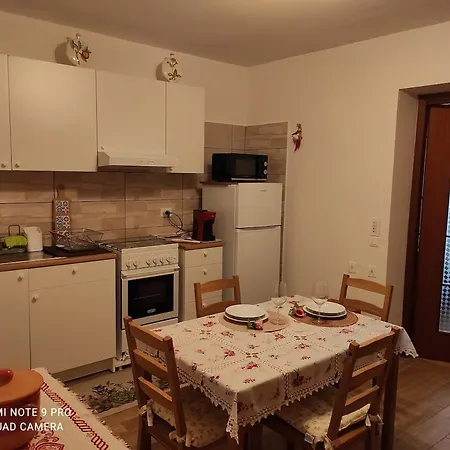 Casa Di Alma Lanuvio